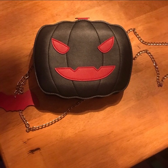 Handbags - Jack-o-lantern crossbody /removable red bat chain Handbags - Jack-o-lantern crossbody /removable red bat chain